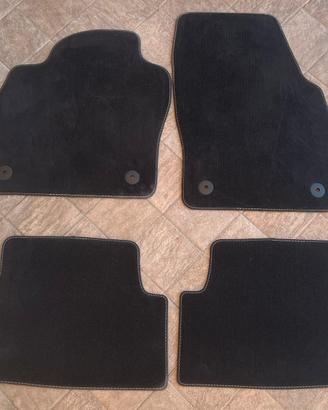 Set tappetini originali VW Polo 2021/2024