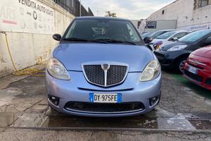 Lancia Ypsilon 1.4 Argento Ecochic B/GPL