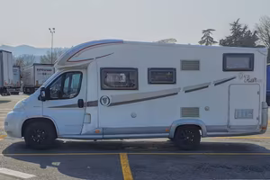Camper Elnagh T-LOFT 450