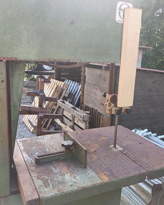 Bindello Sega a nastro verticale