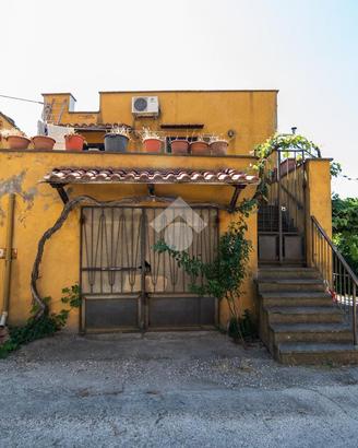 3 LOCALI A VITERBO