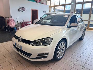Volkswagen Golf 2.0 TDI 5p. 4MOTION Highline BlueM