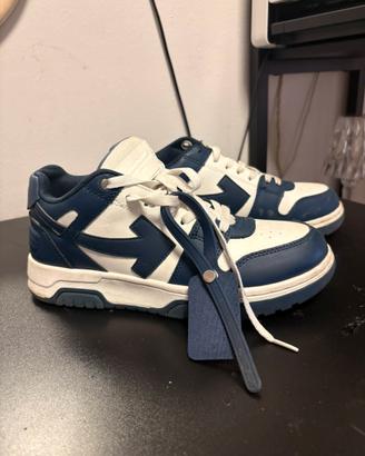 OFF WHITE “OOO”