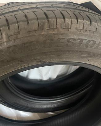 Gomme 175 60 R16 82H estive