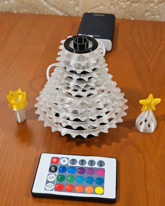 Lampada LED RGB a forma di cassetta pignoni