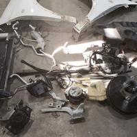 Pezzi muso Nissan Qashqai 1.5D 08-12