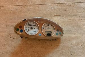 Contachilometri originale Vespa ET2