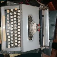 macchina da scrivere vintage Remington