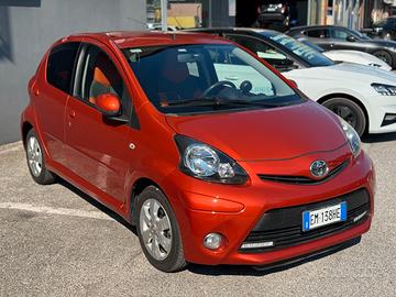 CITY CAR PER NEO PATENTATI