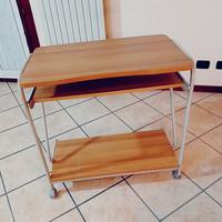 Scrivania in legno e metallo