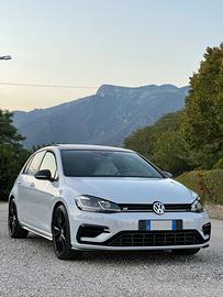 Volkswagen golf R 2017