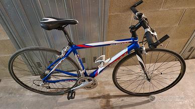 bici ibrida leggera Frw Hunters Point