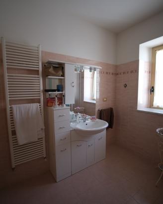 Mobiletto bagno completo