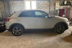 Volkswagen T Roc