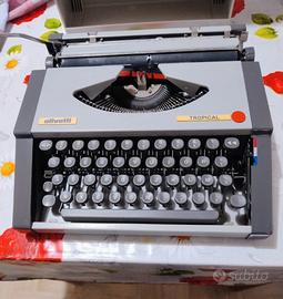 Macchina da scrivere Olivetti Tropical – originale
