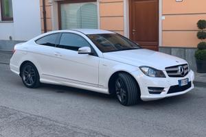 Mercedes benz c 220 avantgarde diesel coupè