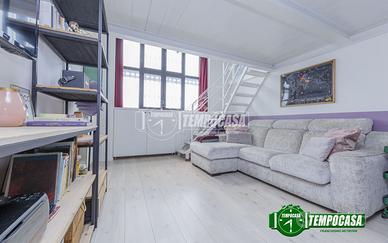 Loft a Milano Via casella 2 locali