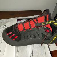 Scarpe arrampicata NUOVE  n.45 La Sportiva
