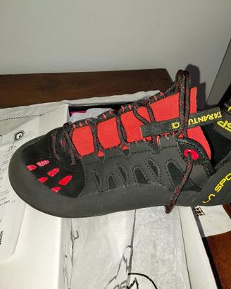 Scarpe arrampicata NUOVE  n.45 La Sportiva