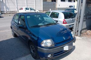 Renault Clio 1.2 cat 5 porte Neopatentati