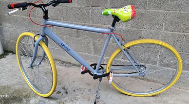 bicicletta  essenziale