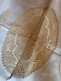 tovaglia pizzi di Cantù in bisso di lino