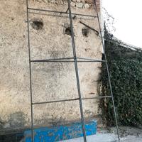 struttura in tubo idraulico zincato