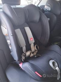 Seggiolino auto
