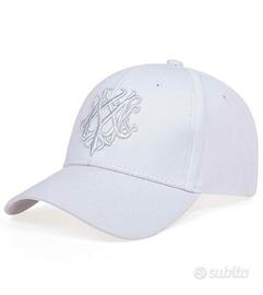 Cappellino bianco