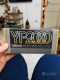 Accordatore chitarra e basso Yamaha YT2000