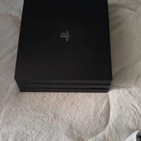 PS4 con 2 controller gta5 e FC 25 