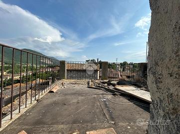 2 LOCALI A ACQUASPARTA