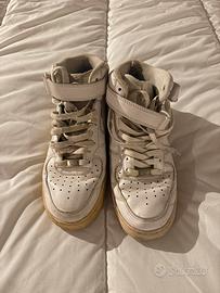 Nike Air Force Mid… per appassionati