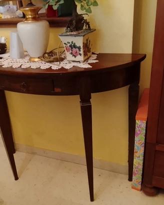 Mobili vari in arte povera