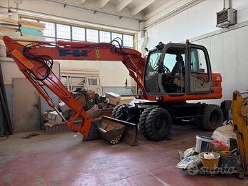 ESCAVATORE GOMMATO 145/W FIAT KOBELCO