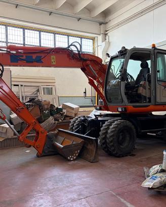 ESCAVATORE GOMMATO 145/W FIAT KOBELCO