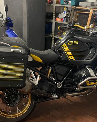 BMW R 1250 GS Adventure 40 Years – ESA, tris borse