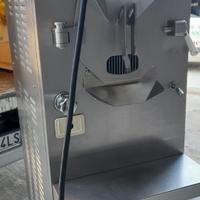 Macchina da gelato mantecatore