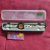 Benetton by Bulova Vintage-Kult Quartz HAU Nuovo c