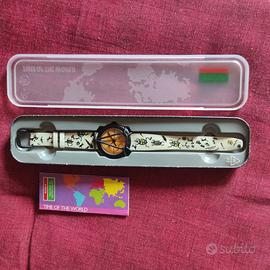 Benetton by Bulova Vintage-Kult Quartz HAU Nuovo c