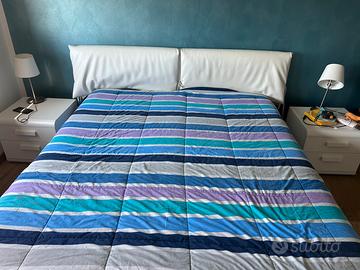 Letto matrimoniale 160x200 con cassettone