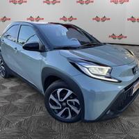 Toyota Aygo X 1.0 72 CV 5 porte Lounge, AUTOM...