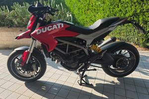 Ducati Hyperstrada 821 - 2014