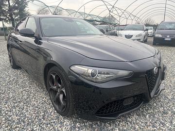 Alfa Romeo Giulia 2.0 Turbo 280 CV AT8 AWD Q4 Velo