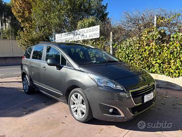 PEUGEOT 5008 BlueHDi 120 EAT6 7 posti Allure