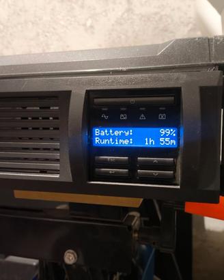 APC Smart-UPS SMT3000RMI2UC 3.000VA