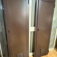 N2 sportelli in alluminio marrone