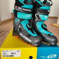 scarponi scialpinismo "scarpa F1"