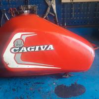 Serbatoi  moto d'epoca