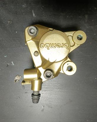 pinza anteriore scooter 50